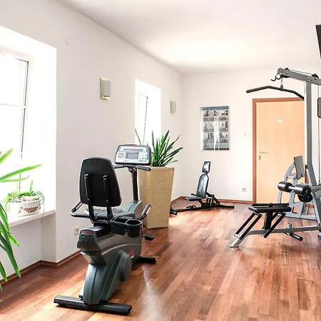 Palais-hotel Erzherzog Johann Готель Грац