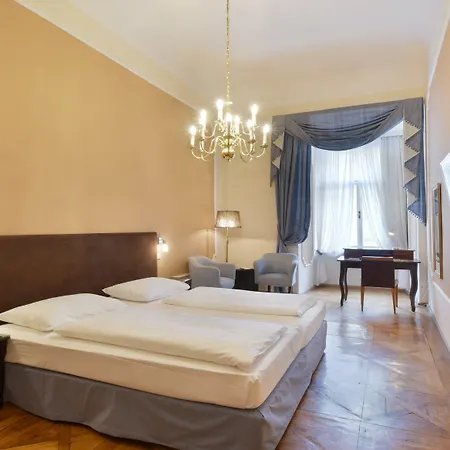 Palais-hotel Erzherzog Johann Готель 4*