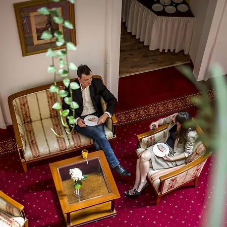 Palais-hotel Erzherzog Johann Готель 4*