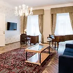 Palais-hotel Erzherzog Johann Hotell 4*