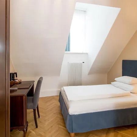 Palais-hotel Erzherzog Johann Hotell
