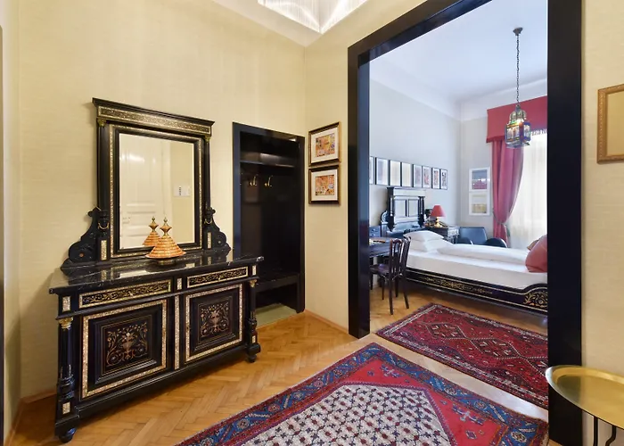 Palais-hotel Erzherzog Johann 4*