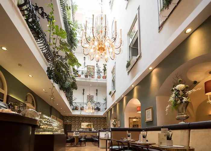 Palais-hotel Erzherzog Johann 4*